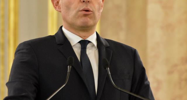 L&#039;exposition sur la guerre d&#039;Algérie présentée à l&#039;Assemblée nationale